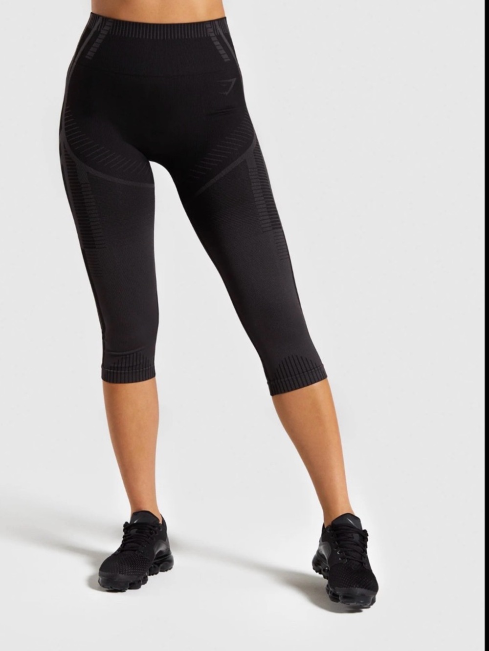 Gymshark Geo Seamless Cropped Leggings in a black and grey colorway